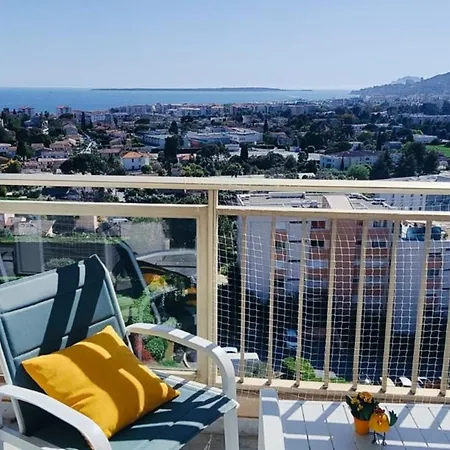Lovely 48 M2 Appt With Sea View And Swimming Pool אנטיב